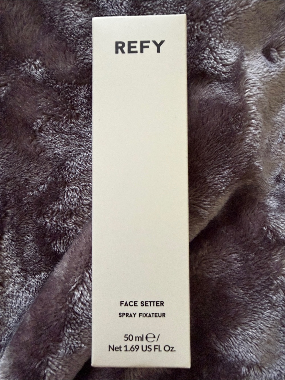 REFY Face Setter Makeup Setting Spray - Cream White Packaging